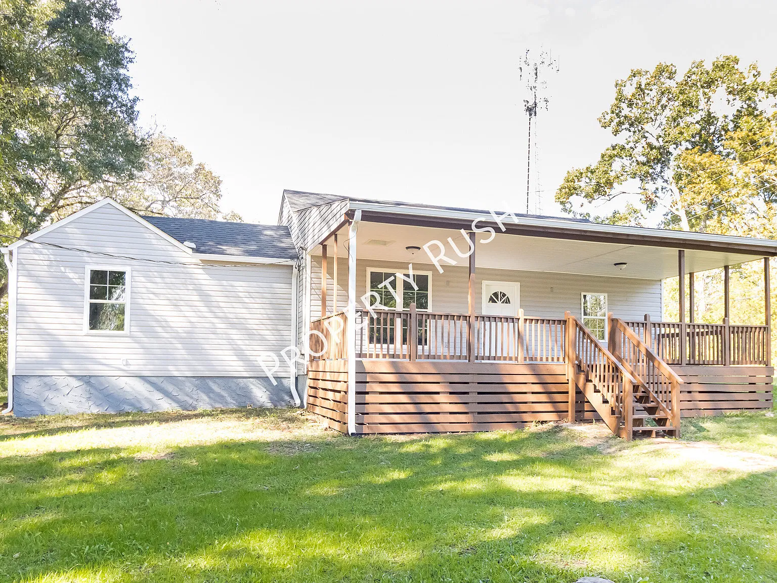 300 Longwood St — Photo 2