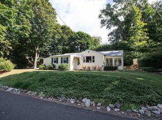6 Roxbury Rd, Danbury, CT 06811