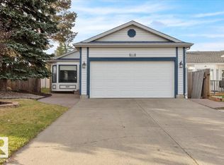 3619 27th Ave NW, Edmonton, AB T6L 6C5