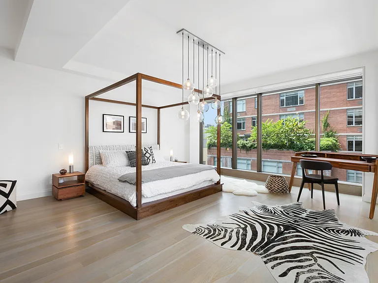 117 W 21st St #PHA — Photo 10