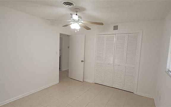 3rd image of 410 Poplar Ave