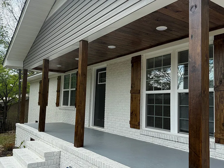 4606 Mountain Crest Dr — Photo 3