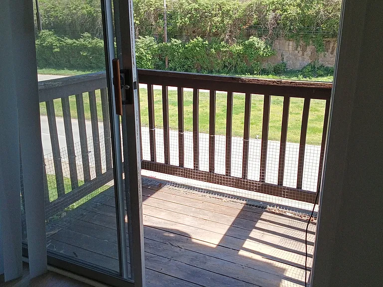 728 Zorn Ave #9 — Photo 11