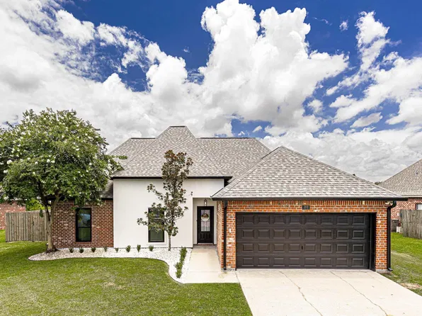 43059 Cypress Bend Dr, Gonzales, LA 70737