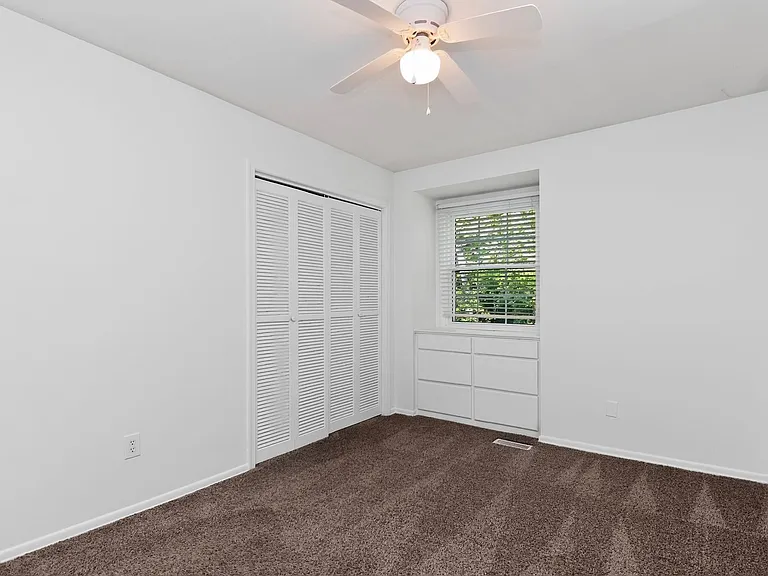 1819 Sabrina Ct — Photo 19