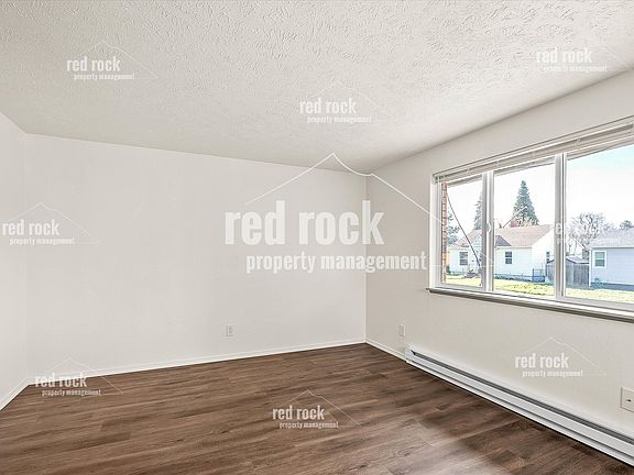 5th image of 1332 W Garland Ave #1