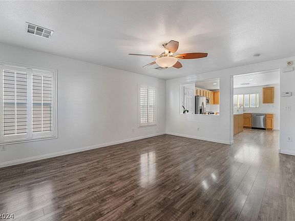 5th image of 8064 Windmill Villa St