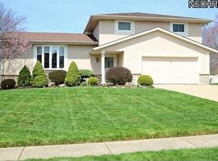 3273 Van Buren Dr, Brunswick, OH 44212