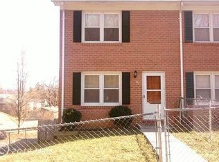 30 North St, Front Royal, VA 22630