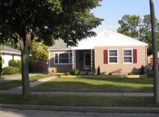 2217 W Rohr Ave, Milwaukee, WI 53209