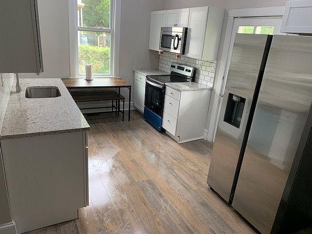 1st image of 2411 Lamb Ave #13526971
