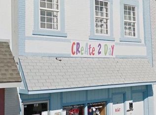 115 Oak St #A, Bonner Springs, KS 66012