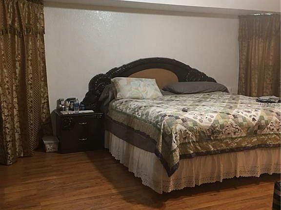 4th image of 22389 Elmira Blvd