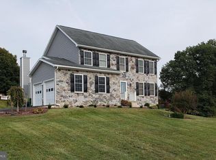 63 Diopside Dr, Chambersburg, PA 17202