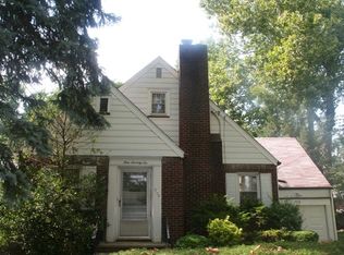 976 Richard Ct, Teaneck, NJ 07666