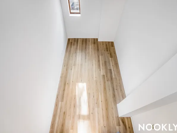 619 Throop Avenue image 13 of 40