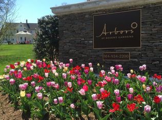 18 University Pl APT 1A, Port Chester, NY 10573