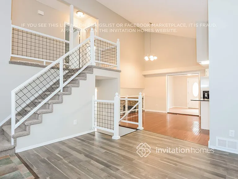 7838 Jared Way — Photo 3