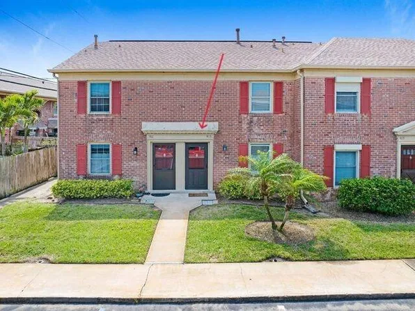 913 N Colonial Ct #26, Indian Harbour Beach, FL 32937