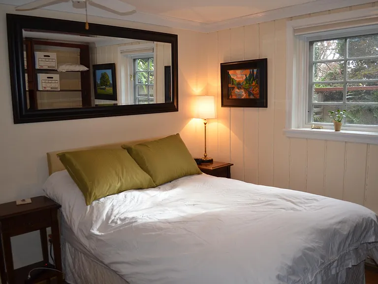 407 Summers Dr — Photo 4