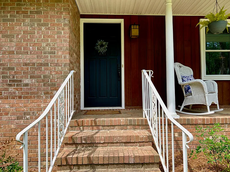917 Shadow Dr — Photo 4