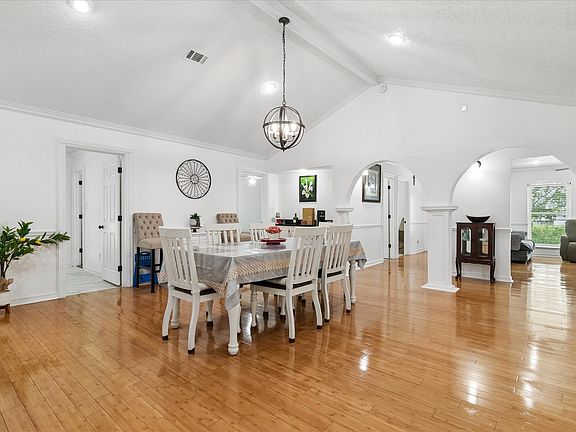 5th image of 3007 McReynolds Rd