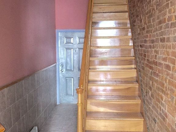 3rd image of 30 Woodhull St APT 1R