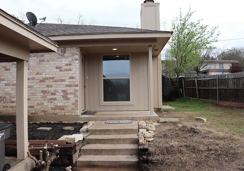 1st image of 2619 Woodmont Trl