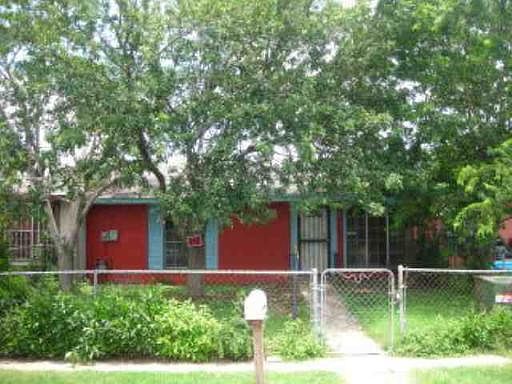 1st image of 5921 FAIRMEADE DR