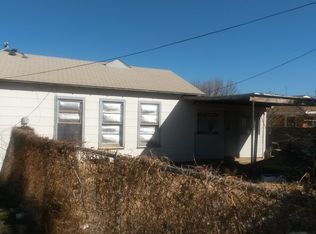 415 W Lake Dr, Hamlin, TX 79520