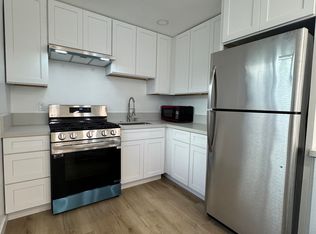 1440 Chestnut St APT A, Oakland, CA 94607