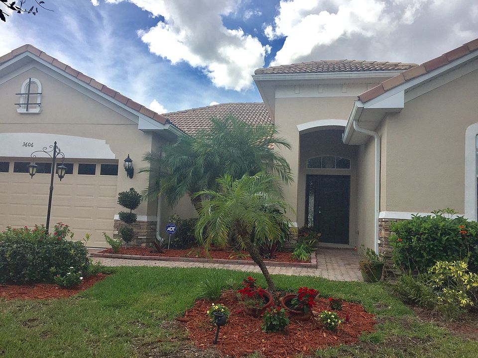 2nd image of 3606 Valleyview Dr