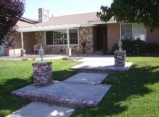 1002 Syracuse Dr, Claremont, CA 91711