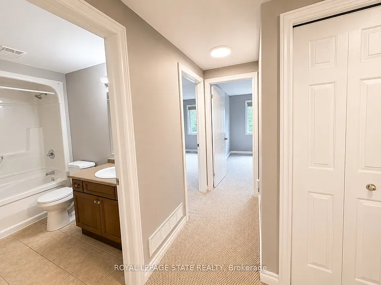 1059 Whetherfield St #3 — Photo 18