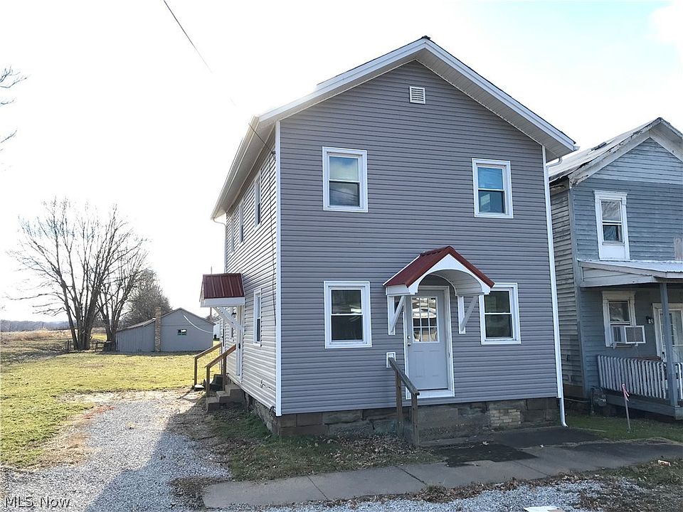 1st image of 209 S Saint Clairsville Rd