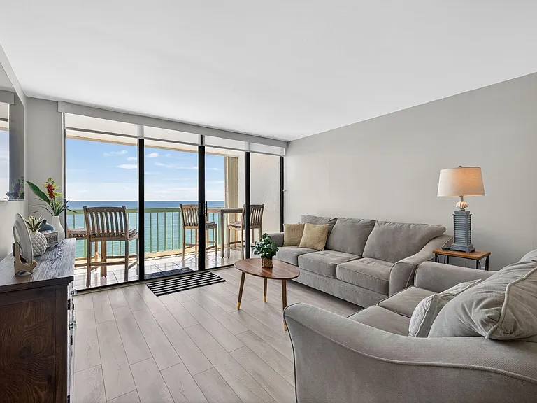 9900 S Ocean Blvd #1506 — Photo 10