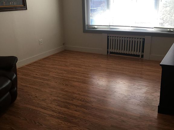 4th image of 39 Nash Ct