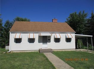 403 Myers St, Shelbina, MO 63468