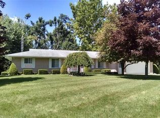 1393 Dyemeadow Ln, Flint, MI 48532