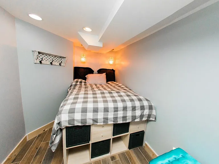 6728 Kenyon Dr — Photo 11