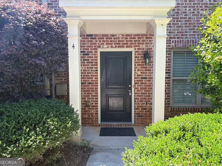 200 Rivergrove Pkwy #4 — Photo 10