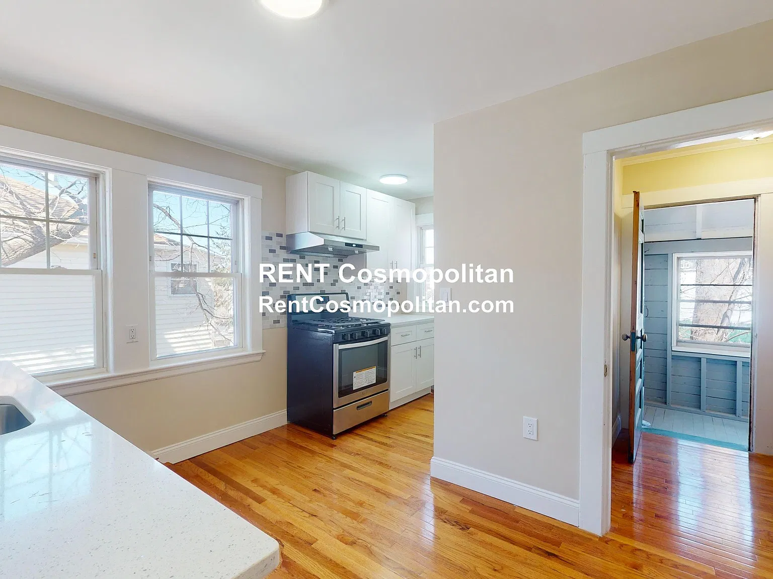 2 bed, 1.0 bath, 1000 sqft, $2,900 — Photo 2