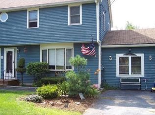 27 Yoke Rd, Bridgewater, MA 02324