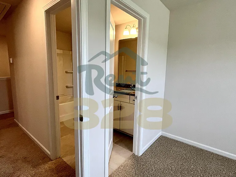 146 Creekview Rd #1 — Photo 20