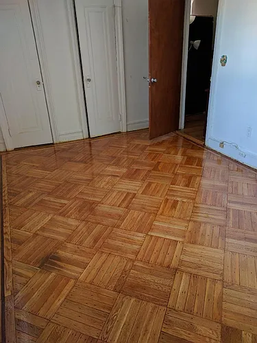 17333 Grand Central Pkwy Photo 1
