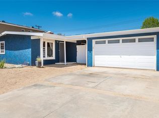 886 Senate St, Costa Mesa, CA 92627