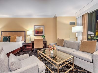 2000 N Fashion Show Dr Unit 1727, Paradise, NV, 89109