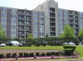 1500 Worcester Rd APT 105, Framingham, MA 01702