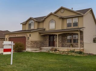 1689 W 1000 S, Syracuse, UT 84075