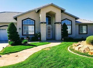 21927 Mojave St, Apple Valley, CA 92308